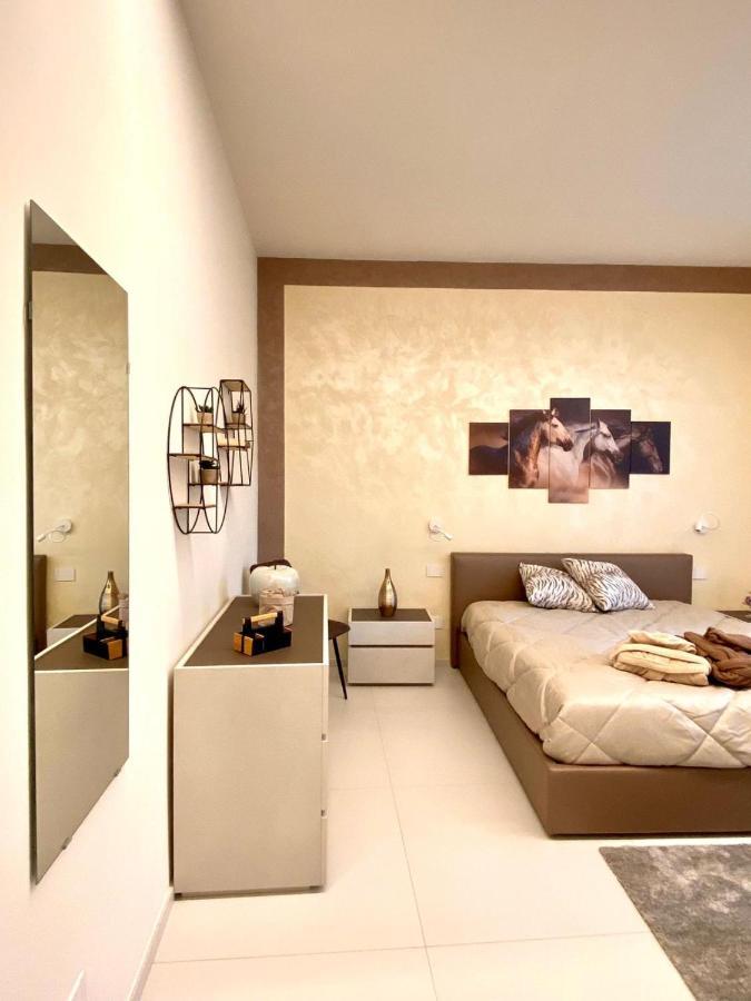Nuova Residenza Porta Nuova Winehorse Verona Exteriör bild